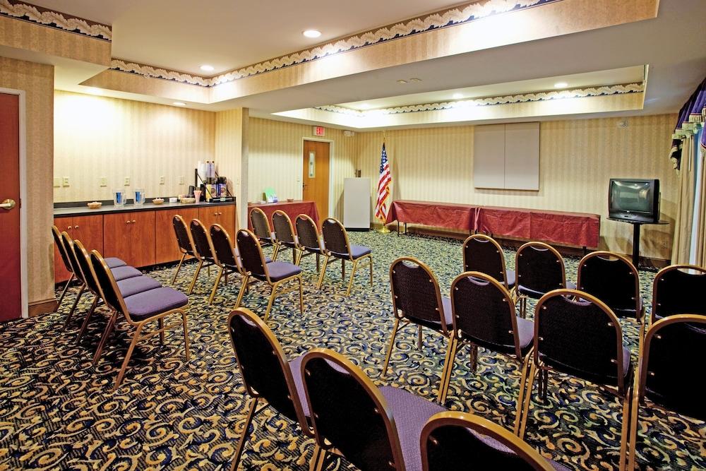 Holiday Inn Express & Suites Orangeburg By Ihg מראה חיצוני תמונה