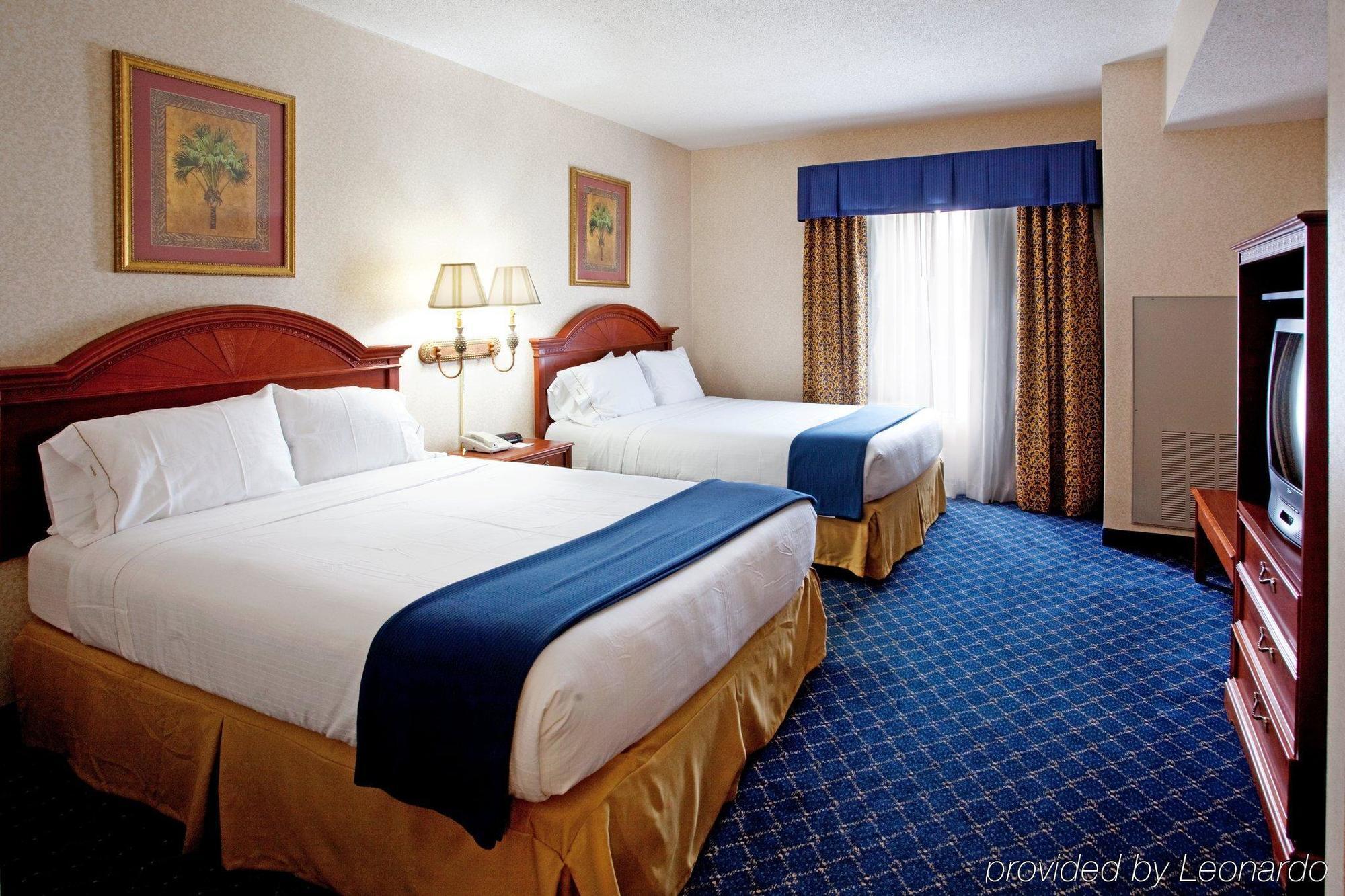 Holiday Inn Express & Suites Orangeburg By Ihg מראה חיצוני תמונה